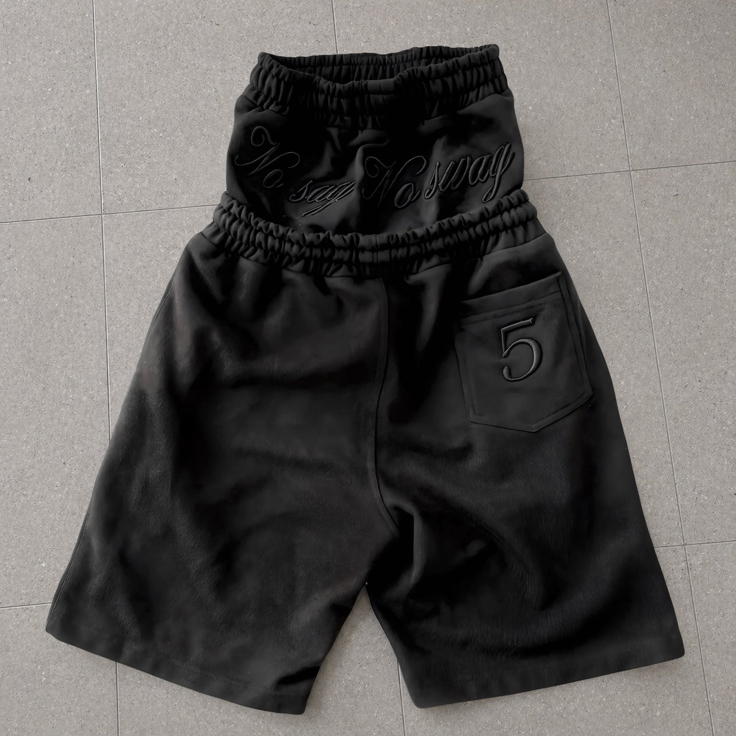 "NO SAG NO SWAG" SHORTS